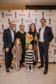 Skati latgaliešu kultūras gada balvas «Boņuks 2023» pasniegšanu. Foto: Dagnija Bernāne / Latgales vēstniecība GORS 48