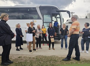 Travelnews.lv ar ekskursiju autobusu apceļo Setu zemi un Pleskavas ezera piekrasti 60
