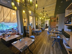 Mārupes ģimenes restorāns «Hercogs» rīko skanīgus vasaras terases atklāšanas svētkus 27