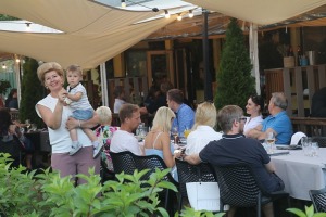 Mārupes ģimenes restorāns «Hercogs» rīko skanīgus vasaras terases atklāšanas svētkus 3