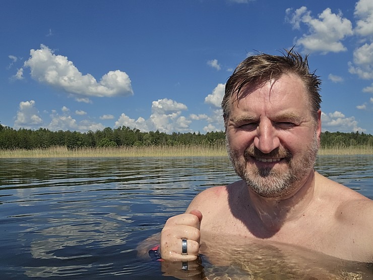 Sadarbībā ar auto nomu «Sixt Latvija» ceļojam uz Latgali, lai noskaidrotu... vai ezeros var peldēties? 354440