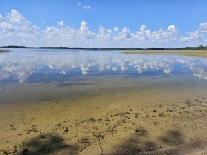 Sadarbībā ar auto nomu «Sixt Latvija» ceļojam uz Latgali, lai noskaidrotu... vai ezeros var peldēties? 3