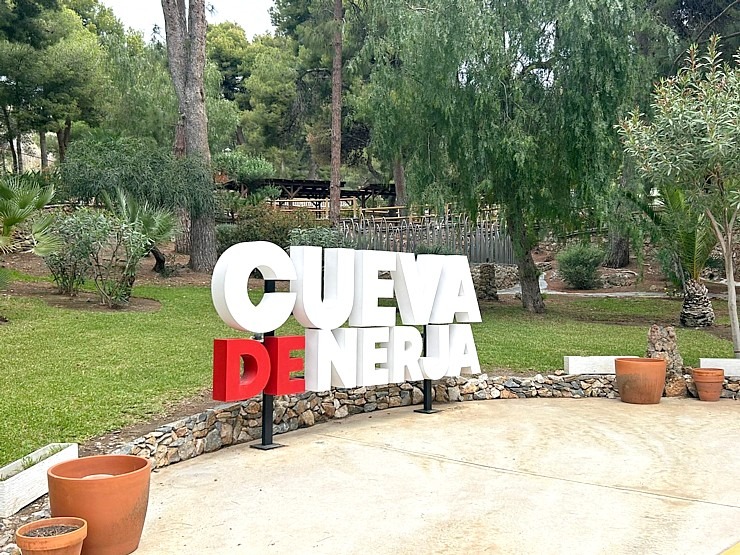 Travelnews.lv apmeklē tūristu iecienītās Nerjas alas (Cueva de Nerja) Malagas provincē 354921