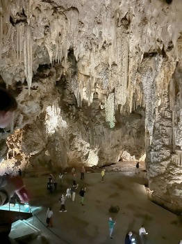 Travelnews.lv apmeklē tūristu iecienītās Nerjas alas (Cueva de Nerja) Malagas provincē 2