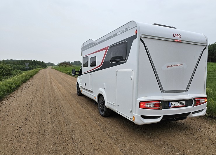Auto noma «AVIS Latvia» šogad piedāvā kemperu nomu un Travelnews.lv to izmanto ceļojumā uz Latgali 355458