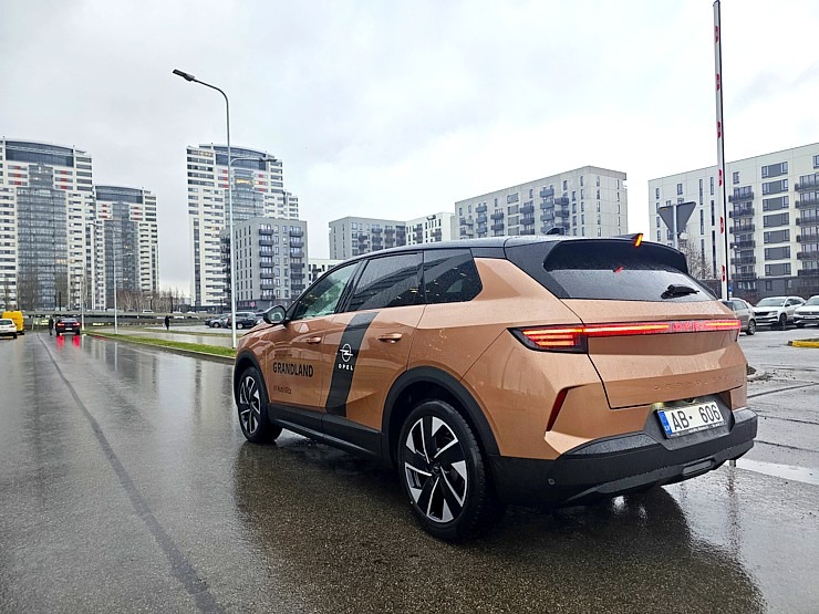 Sadarbībā ar «Auto Blitz» apceļojam Latviju ar jauno un Vācijā ražoto «Opel Grandland GS Hybrid» Sadarbībā ar «Auto Blitz» apceļojam Latviju ar jauno un Vācijā ražoto «Opel Grandland GS Hybrid» 367116