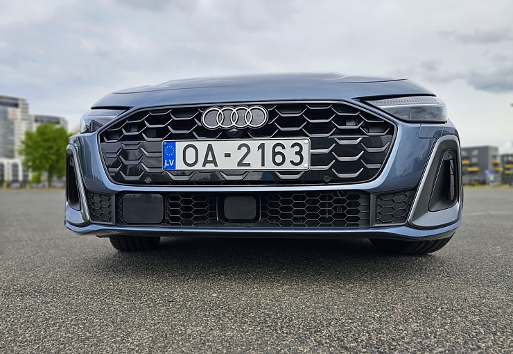 Ar «Audi A5 Avant» dodamies uz Ikšķiles burgernīcu «Uguns Cafe» 371981