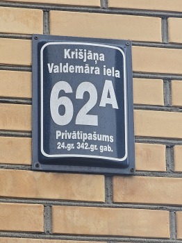 25