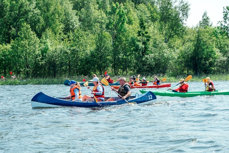 Ar smaidu uz lūpām laivotāji iepazīst Krāslavas novadu 372696