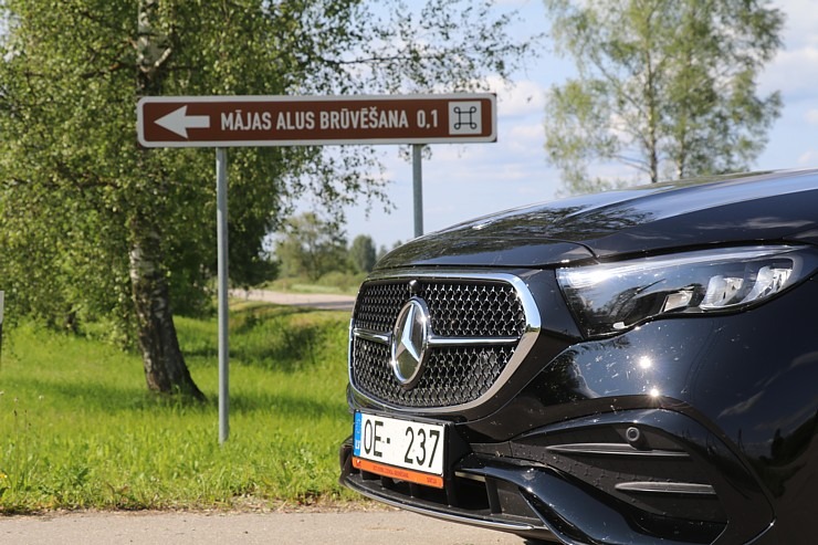 Sadarbībā ar auto nomu «SIXT Latvija» un «Mercedes-Benz E 200 Sedan» ceļojam uz Balvu novadu pēc Jāņu garšām Sadarbībā ar auto nomu «SIXT Latvija» un «Mercedes-Benz E 200 Sedan» ceļojam uz Balvu novadu pēc Jāņu garšām 372763