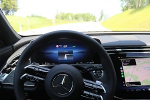 Sadarbībā ar auto nomu «SIXT Latvija» un «Mercedes-Benz E 200 Sedan» apceļojam Latviju 28