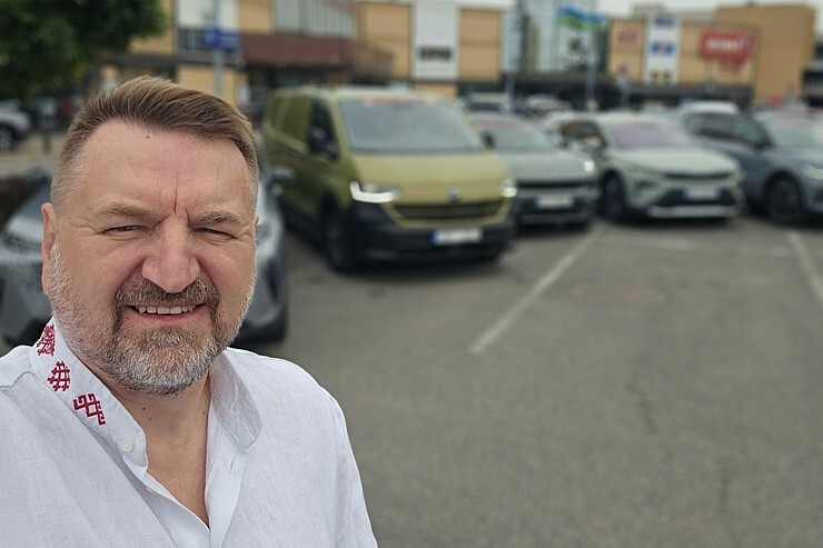 Travelnews.lv piedalās «Gada auto» testa braucienā