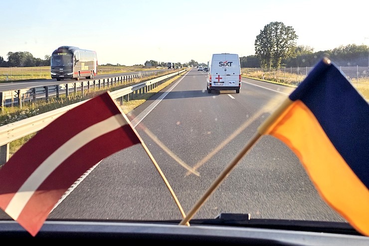 1685 km, no Rīgas līdz Čerkasiem Ukrainā, triju kr