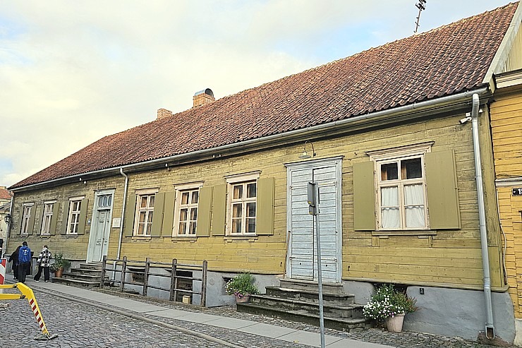 Nr.16 Travelnews.lv divas naktis nakšņo Kuldīgas d