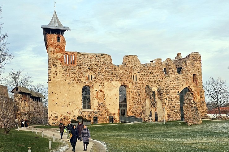 Sadarbībā ar auto nomu «Europcar Latvija» iepazīst