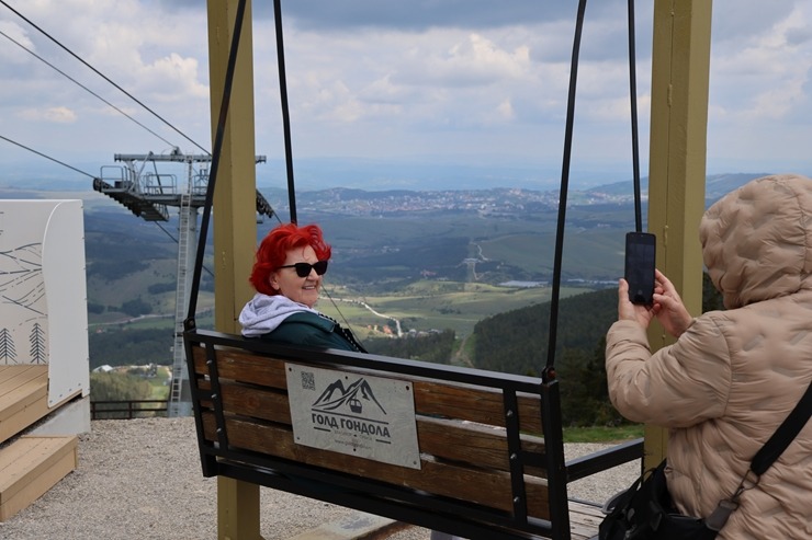 Sadarbībā ar «airBaltic» braucam ar Zlatibor gaisa trošu vagoniņu «Gold Gondola» 9 km garumā 393242