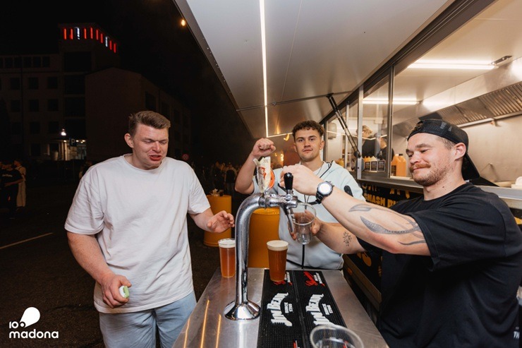 Madona krāšņi svin pilsētas 100 gadu dzimšanas dienu 393902