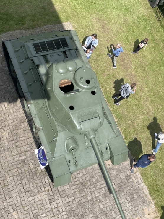 Vietas, kur vēsture joprojām runā - ieskats Baltijas militārajos objektos 394212