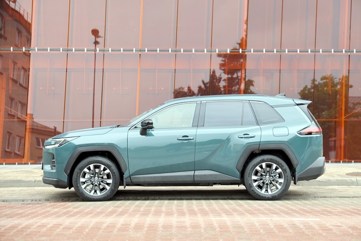 Sadarbībā ar «SIXT Latvia» un «Toyota RAV4» (no 30