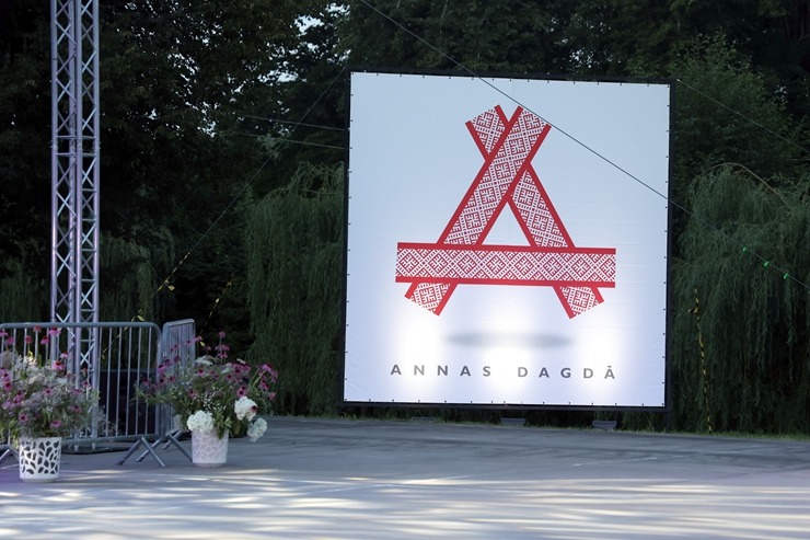 Annas dienas Krāslavas novada Dagdā apmeklē liels 