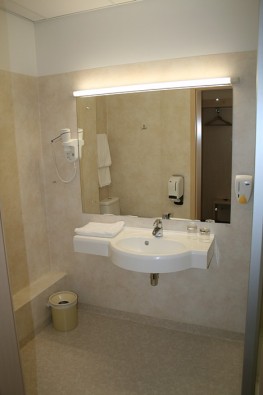 Kvalitātes prasībām atbilst ne tikai numuru dzīvojamā zona, bet arī vannas istaba 19384