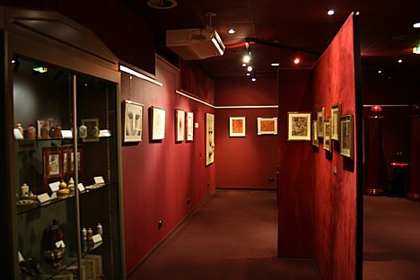 Muzejā ir pieejamas apskatei dažāda rakstura gleznas un zīmējumi, kuri attaino divu cilvēku intīmākās attiecības 20251