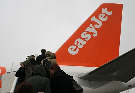 Lai nokļūtu Berlīnē nekas īpašs nav vajadzīgs, ja nu vienīgi lidojuma biļete no www.easyjet.com