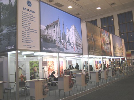2007. gadā ceļojumu skaits ir pieaudzis pasaulē par 6,2%, sasniedzot 898 miljonus ceļotāju skaitu 21034