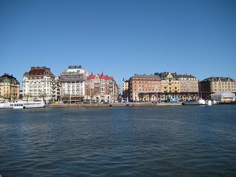 Stokholma ir pilsēta Baltijas jūras rietumu krastā pie Mēlerena ezera. Zviedrijas galvaspilsēta un lielākā pilsēta, galvenais ekonomikas un kultūras c 21380