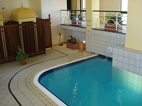 Spa centrs ir moderni iekārtots, šeit strādā profesionāli darbinieki. 25151
