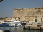 Maltas tūrisma informācijas centrs piedāvā arī apskatī Maltu no augšas, pusstundas lidojumā ar helikopteri 17