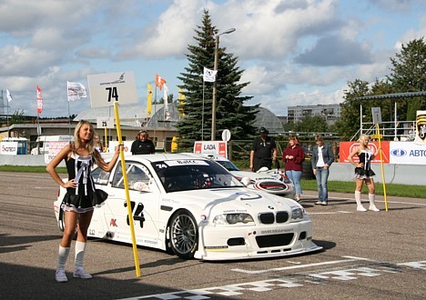 30. un 31. augustā Rīgā, Biķernieku Kompleksajā sporta bāzē notika Latvijas autošosejas sezonas superfināls - Baltijas autošosejas čempionāta priekšpē 27045