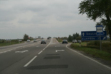 No Rīgas līdz Palangai caur Liepāju ir apmēram 288 km. Lielas cerības tika liktas uz to, ka tagad vējš pūtis no aizmugures No Rīgas līdz Palangai caur Liepāju ir apmēram 288 km. Lielas cerības tika liktas uz to, ka tagad vējš pūtis no aizmugures 28044
