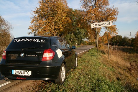 No Kauņas līdz Daugavpilij ir apmēram 200 km. Sīkāka informācija par Daugavpili internetā - www.daugavpils.lv No Kauņas līdz Daugavpilij ir apmēram 200 km. Sīkāka informācija par Daugavpili internetā - www.daugavpils.lv 28074