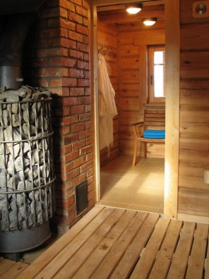 Šeit ierīkotas arī trīs pirtiņas un sauna 28257