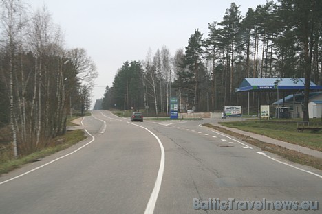 Aglonas vienīgā degvielas stacija, bet ja ir vajadzīgas naktsmītnes ar īstu latgalisku attieksmi, tad www.aglonascakuli.lv Aglonas vienīgā degvielas stacija, bet ja ir vajadzīgas naktsmītnes ar īstu latgalisku attieksmi, tad www.aglonascakuli.lv 28750