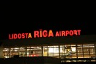 Lidosta Rīga (www.riga-airport.com) šajā gadā 2008. gadā plāno apkalpot 3,6 miljonus pasažieru un 1 miljons ir no trešajām valstīm 1