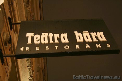 Rīgā uz Lāčplēša ielas 25 atrodas īpašs restorāns Teātra bāra restorāns, kas daudziem varbūt nav tik pazīstams, taču ir gana interesants jebkuram gard Rīgā uz Lāčplēša ielas 25 atrodas īpašs restorāns Teātra bāra restorāns, kas daudziem varbūt nav tik pazīstams, taču ir gana interesants jebkuram gard 29146