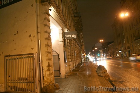 Uz Lāčplēša ielas starp Kr.Barona un Tērbates ielu 29147