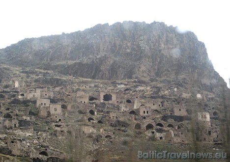 Kaymakli pazemes pilsēta atrodas Turcijā, Kapadokijas reģionā, 20 km no Nevširas pilsētas 29174