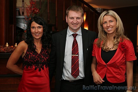 Gunta Zirne (V.I.P. Travel), Aivars Mackevičs (Travelnews.lv) un Dace Virza (Eufrosine) 29357