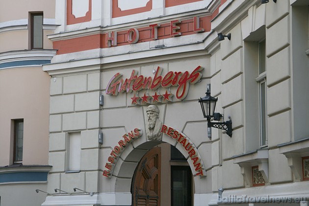 Četru zvaigžņu viesnīca Gutenbergs ir aktīvi iesaistījusies tūrisma interešu aizstāvībā un 3.02.2009 kopā ar citiem Rīgas restorāniem atbalstījusi ar  30367