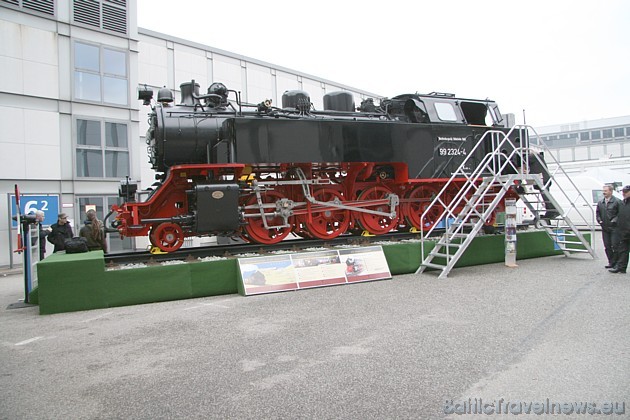 16 31640