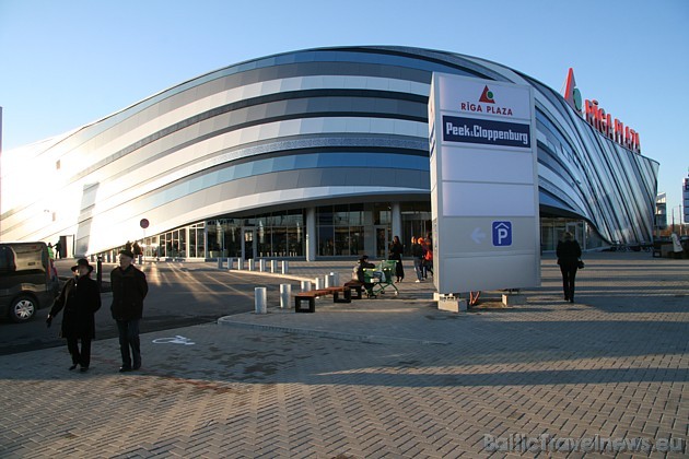 Rīga pie Mūkusalas apļa ir kopš 31.04.2009 atvēries milzīgs lielveikals 31923
