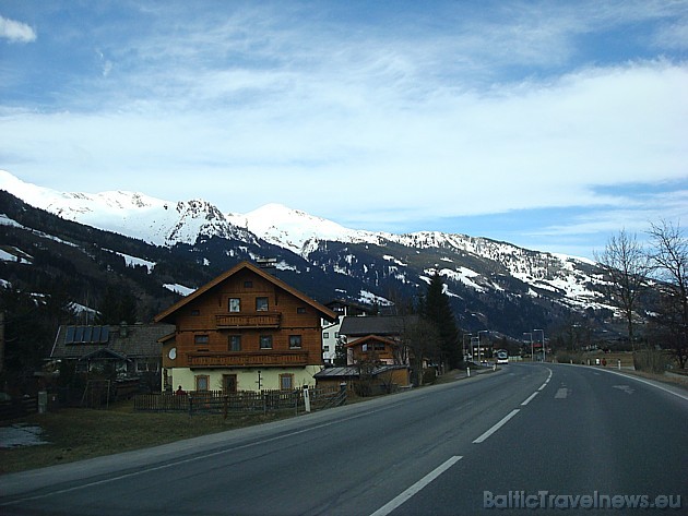 Bad Gastein Alpu kūrorts atrodas Austrijā un tās tuvukās pilsētas ir Zalcburga - 95 km, Minhene - 250 km, Klāgenfurte - 130 km, Insbruka - 180 km... 31944