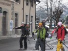 Stāvās Alpu kalnu nogāzes iecienījuši jaunieši 6