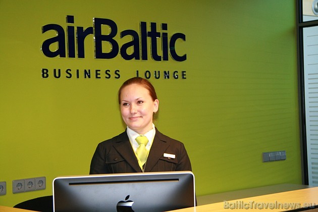 Pasažieriem, kas ielido no citām valstīm ārpus Šengenas valstīm, ir atsevišķa airBaltic Business Lounge telpa Pasažieriem, kas ielido no citām valstīm ārpus Šengenas valstīm, ir atsevišķa airBaltic Business Lounge telpa 33167