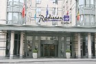 Radisson EU viesnīca adrese ir 35, rue d'Idalie, sīkāka informācija internetā - www.radisson.com 2