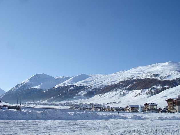 Saulainākais un internacionālākais slēpošanas kūrorts Livinjo atrodas 3h 30 min. brauciena attālumā no Milānas. Tā ir saulainā piedzīvojumu ieleja, ku 39085
