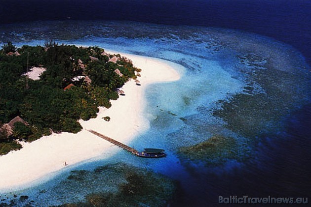 Maldivu salas atrodas Indijas okeānā uz dienvidrietumiem no Šrilankas 40968